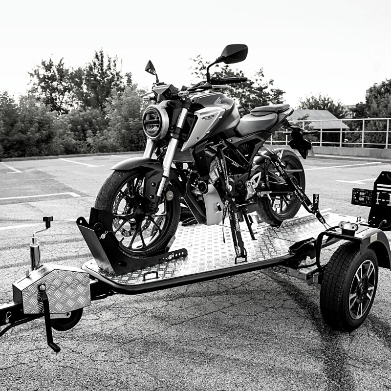 Inchiriere remorca moto